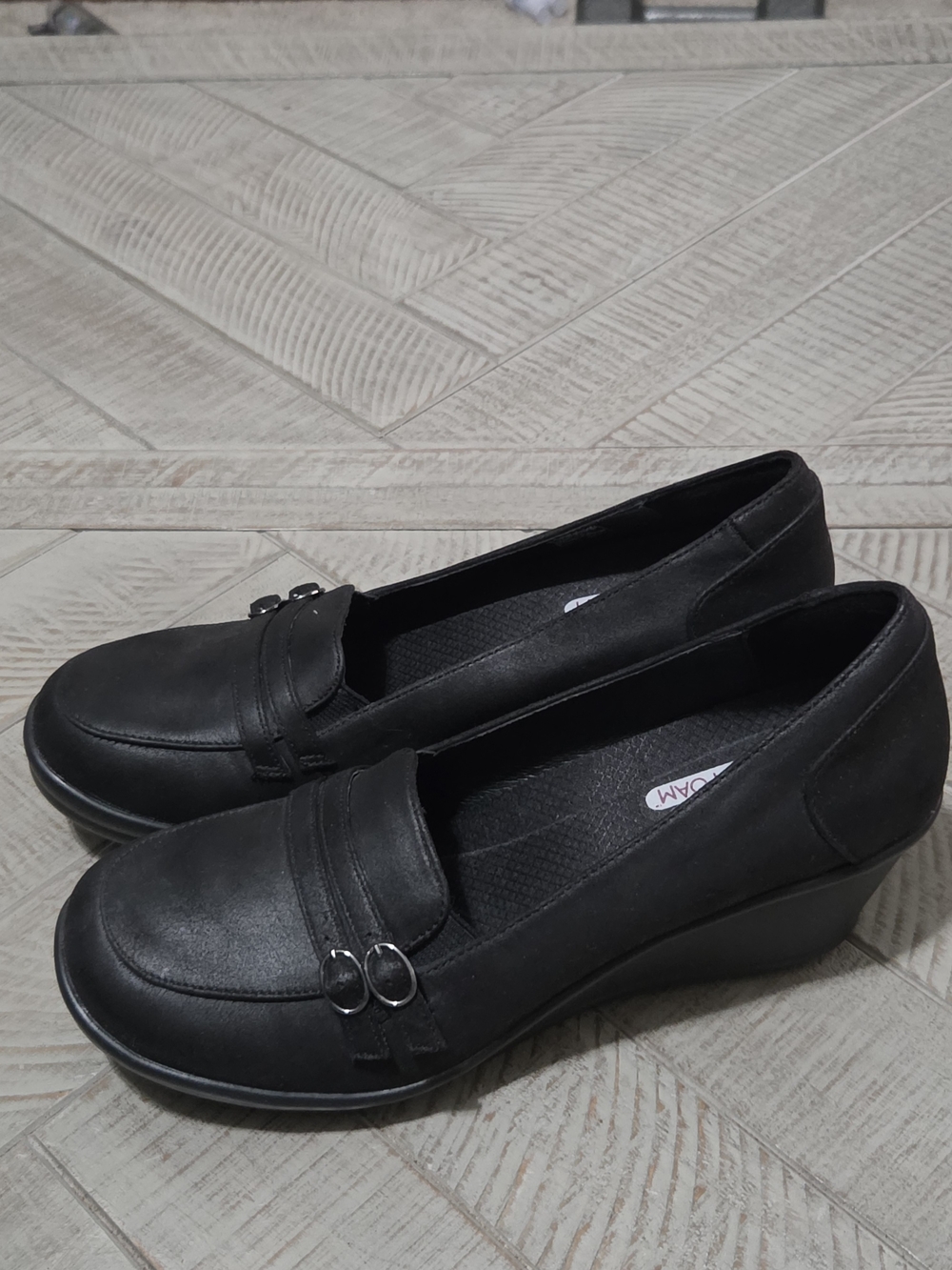 Skechers Black Women’s Slip-On Wedge Loafers with Buckle Accent - Picture 2 of 7